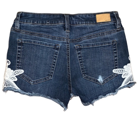 Eighty Two Denim Ardene Shortie Short Court High Rise Jeans Shorts Size 01 - Picture 6 of 8